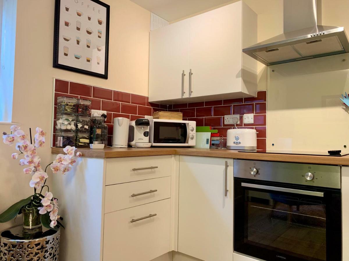 Pristine Apartment In The Centre Of 格拉斯顿伯里 外观 照片
